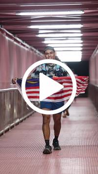 BIB:  <button type="button" onclick="openModal(27416680)" class="btn btn-primary btn-sm float-right" data-toggle="modal" data-target=".modal-high-quality">
                <i class="fa fa-download"></i> Download
                </button>